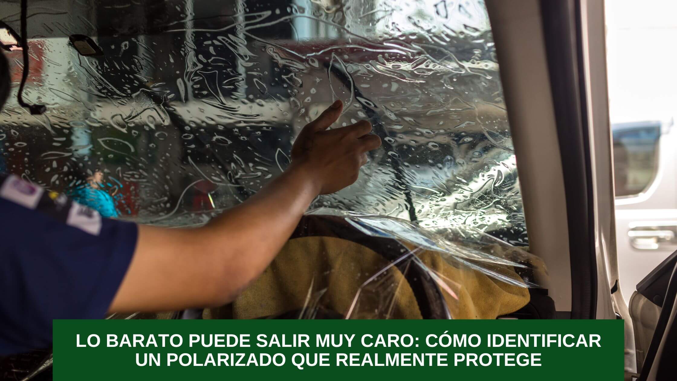 Comparación entre un polarizado convencional y una película de protección automotriz de alto desempeño.